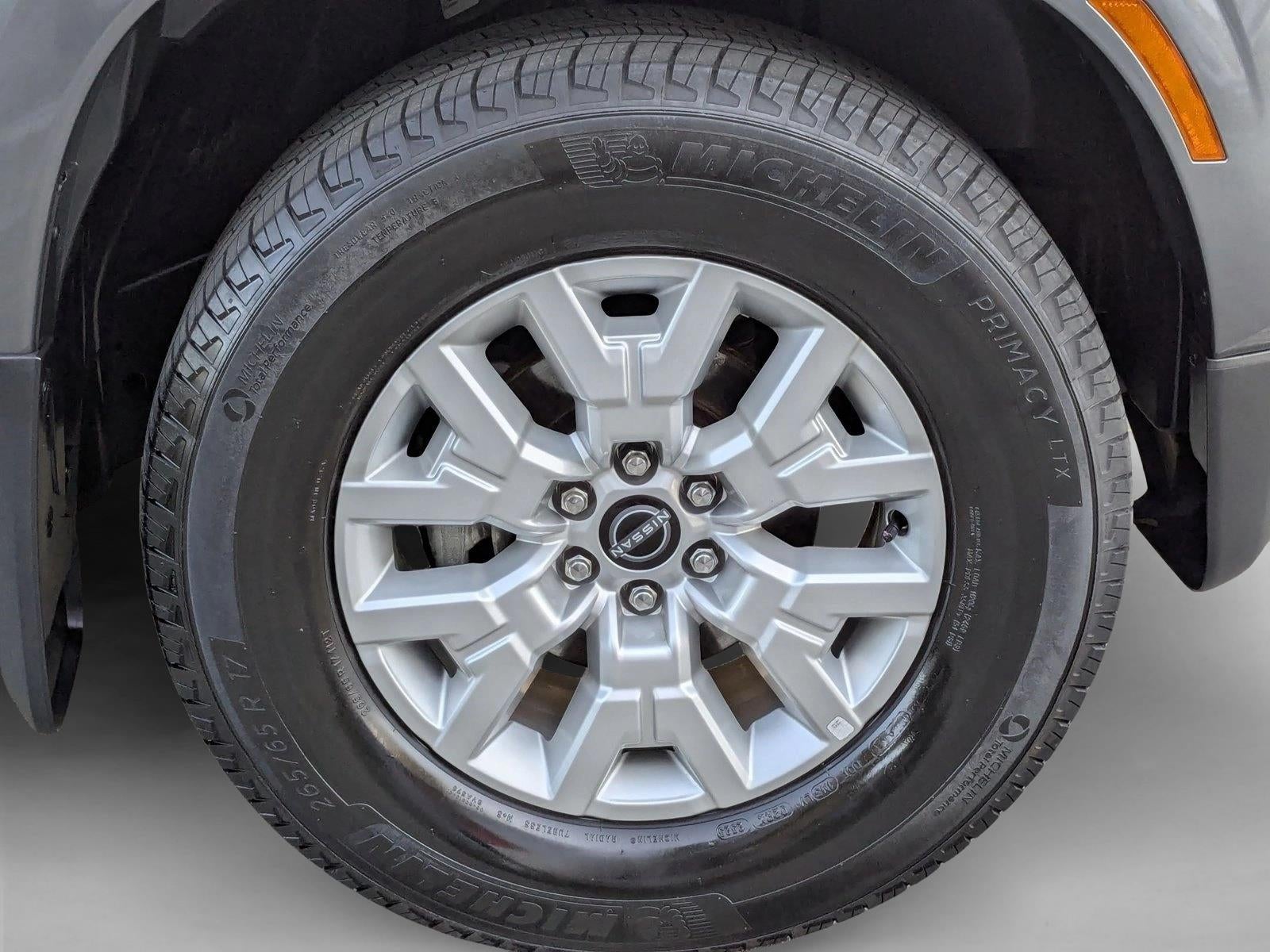 2024 Nissan Frontier Crew Cab 4x2 SV