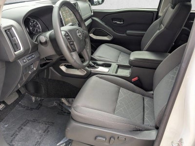 2025 Nissan Frontier Crew Cab 4x2 SV