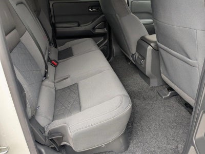 2025 Nissan Frontier Crew Cab 4x2 SV