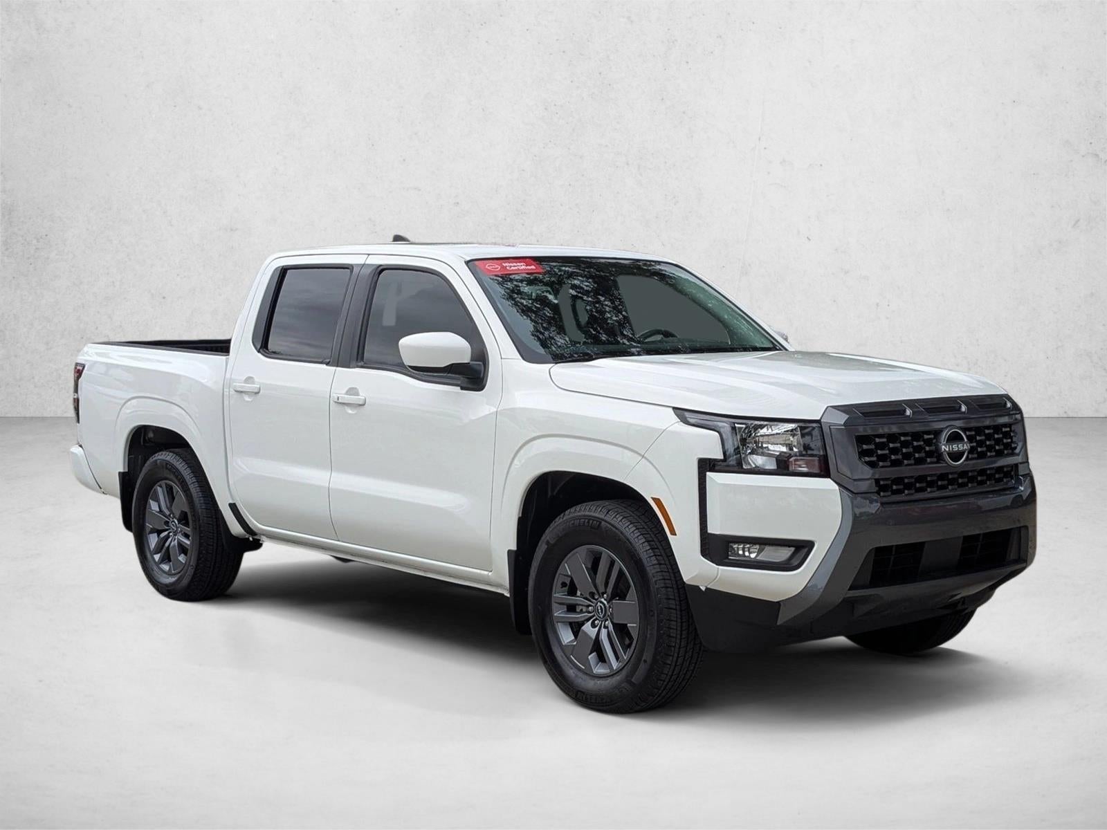 2025 Nissan Frontier Crew Cab 4x2 SV