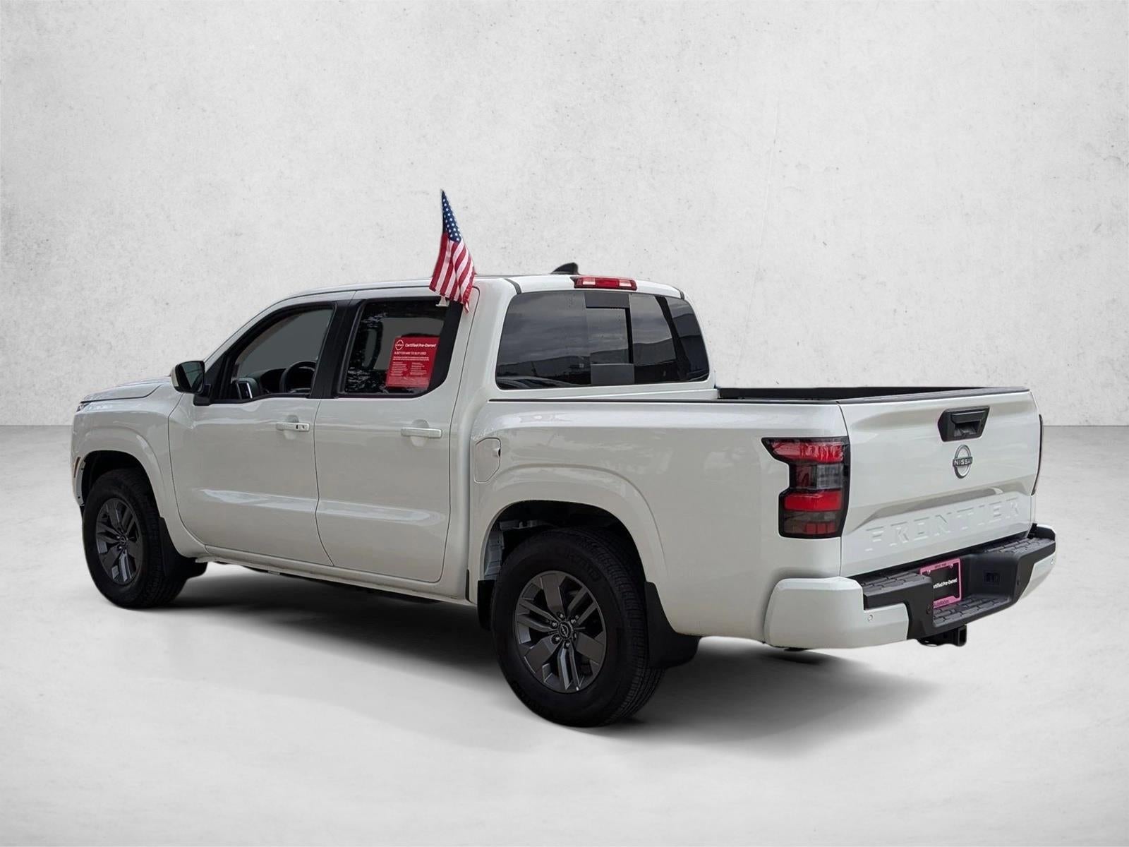 2025 Nissan Frontier Crew Cab 4x2 SV