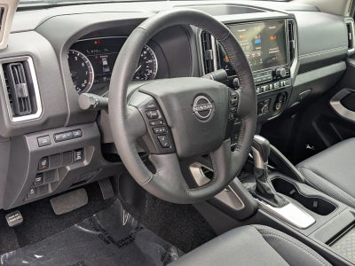 2025 Nissan Frontier Crew Cab 4x2 SV