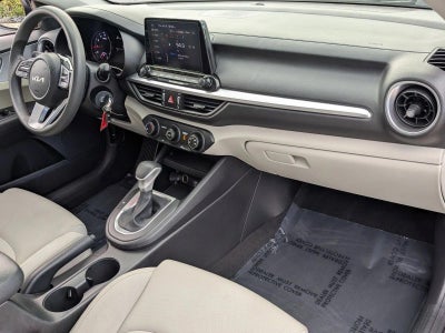 2023 Kia Forte LXS IVT