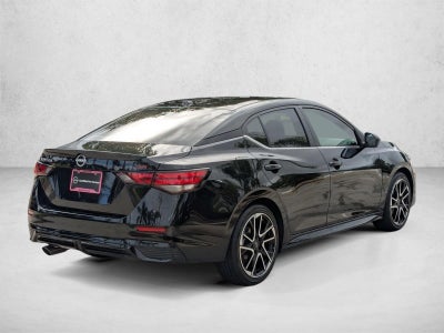 2025 Nissan Sentra SR CVT