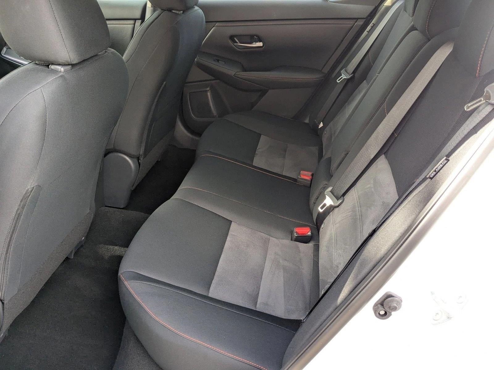 2025 Nissan Sentra SR CVT