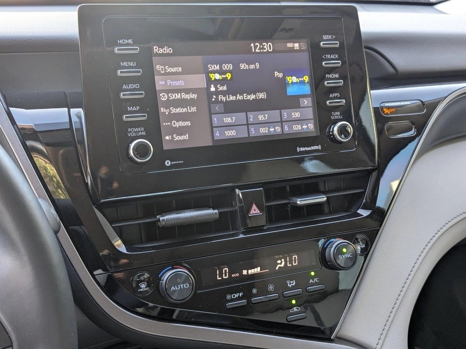 2023 Toyota Camry SE Auto (SE)