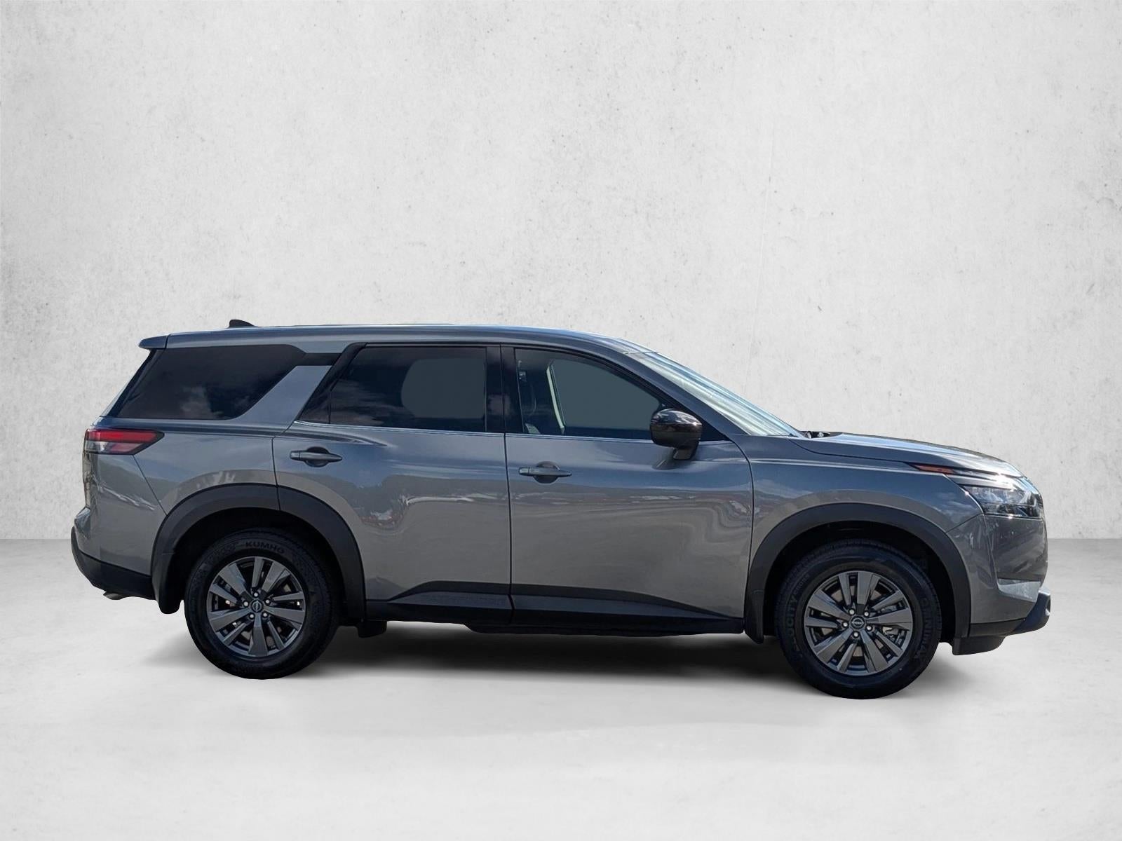 2024 Nissan Pathfinder S 2WD