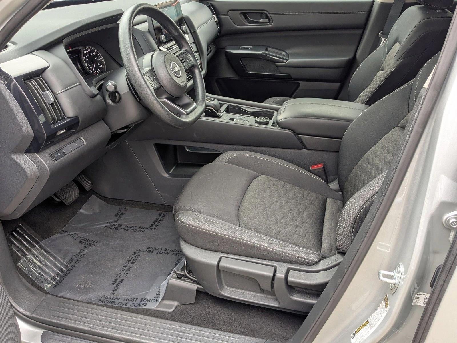 2024 Nissan Pathfinder S 4WD