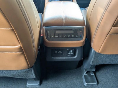 2023 Nissan Pathfinder Platinum 4WD