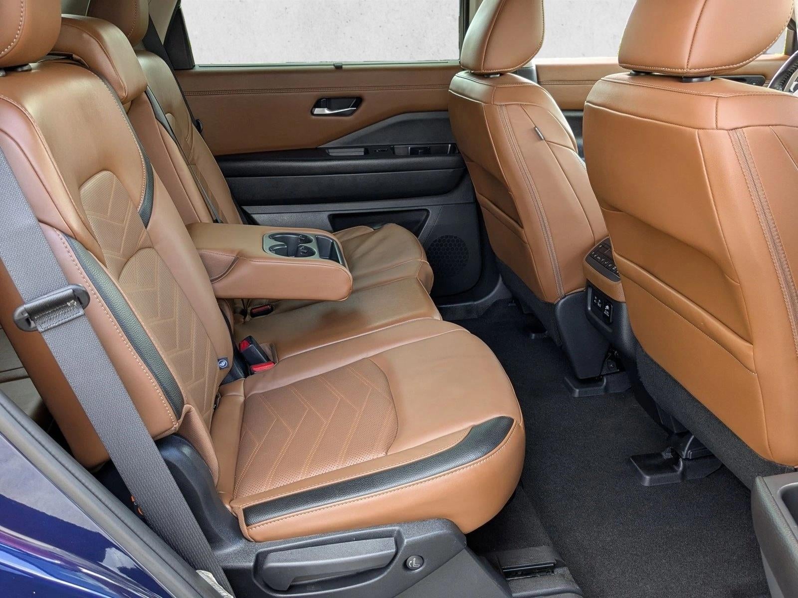 2023 Nissan Pathfinder Platinum 4WD