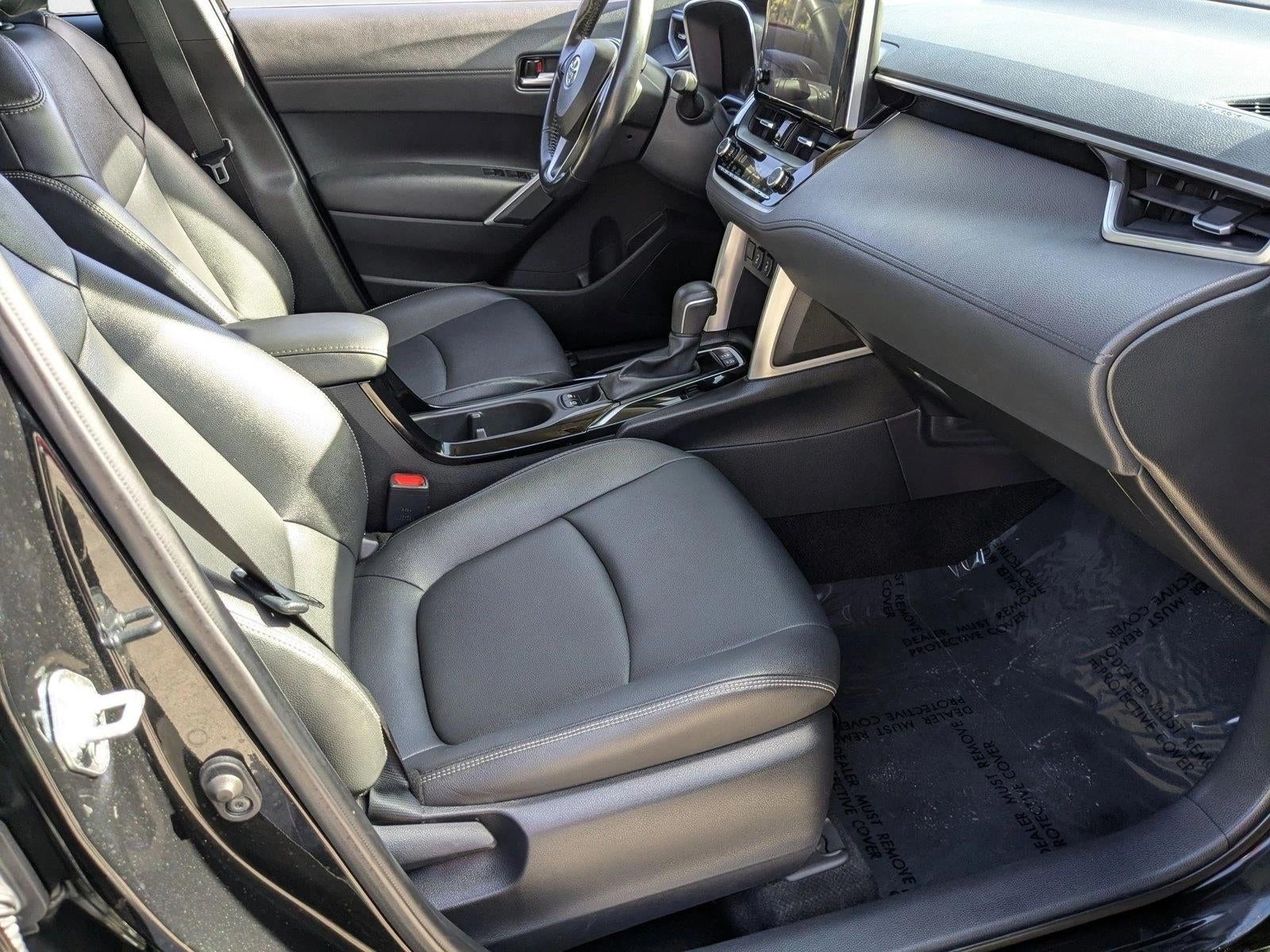 2023 Toyota Corolla Cross XLE 2WD (Natl)