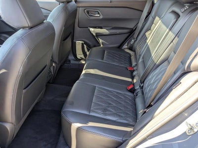 2021 Nissan Rogue AWD Platinum