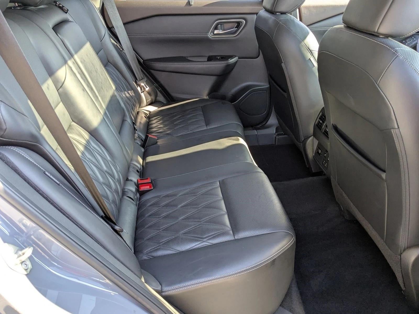 2021 Nissan Rogue AWD Platinum