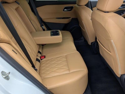 2023 Nissan Rogue AWD Platinum