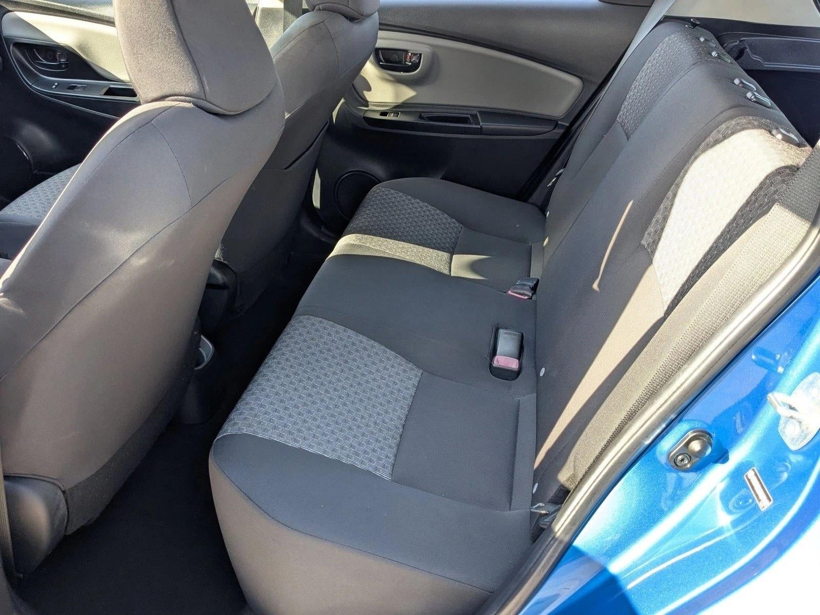 2017 Toyota Yaris 5-Door L Auto (Natl)