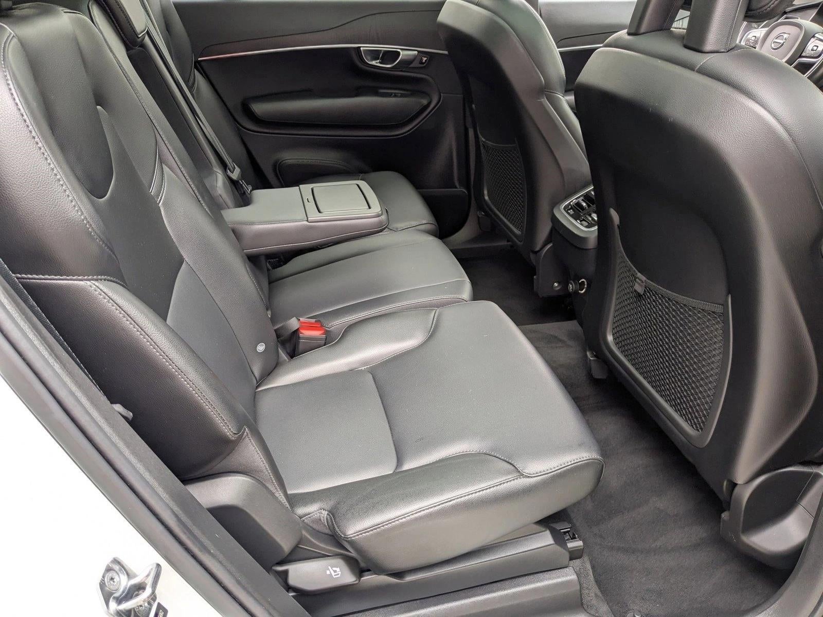 2020 Volvo XC90 T5 FWD Momentum 7 Passenger