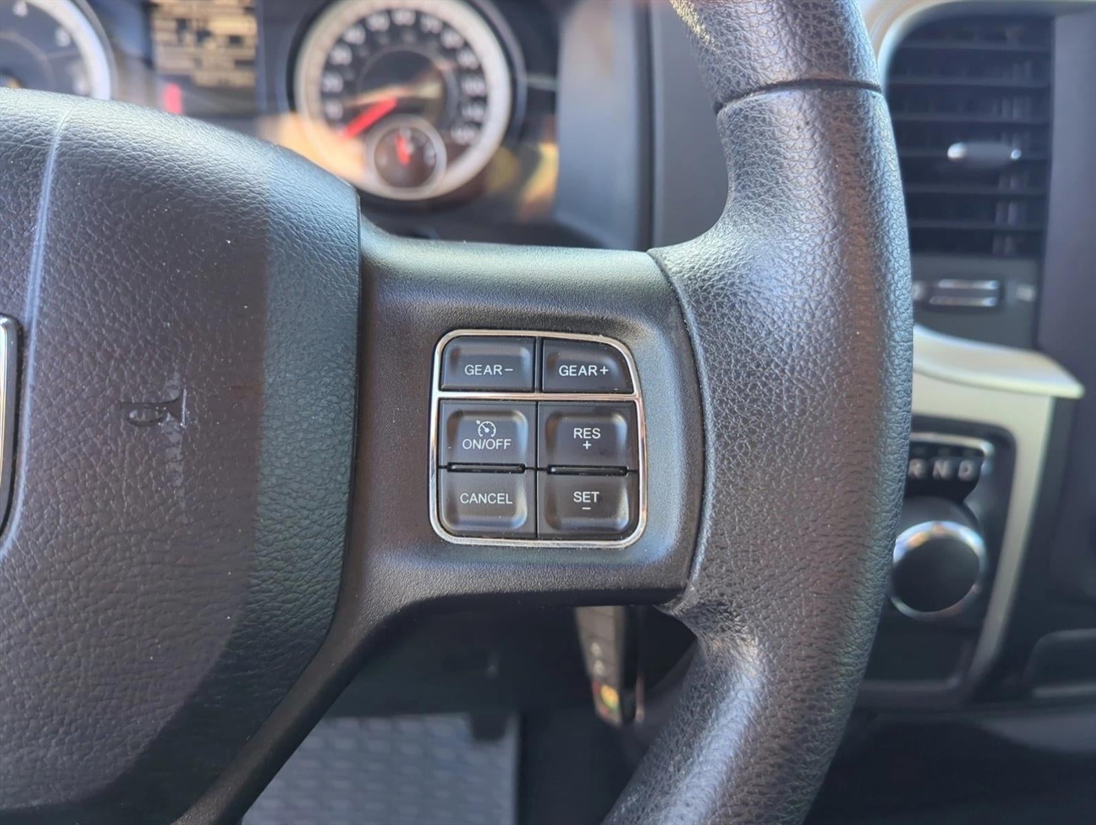 2016 RAM 1500 2WD Quad Cab 6.4 Ft Box SLT