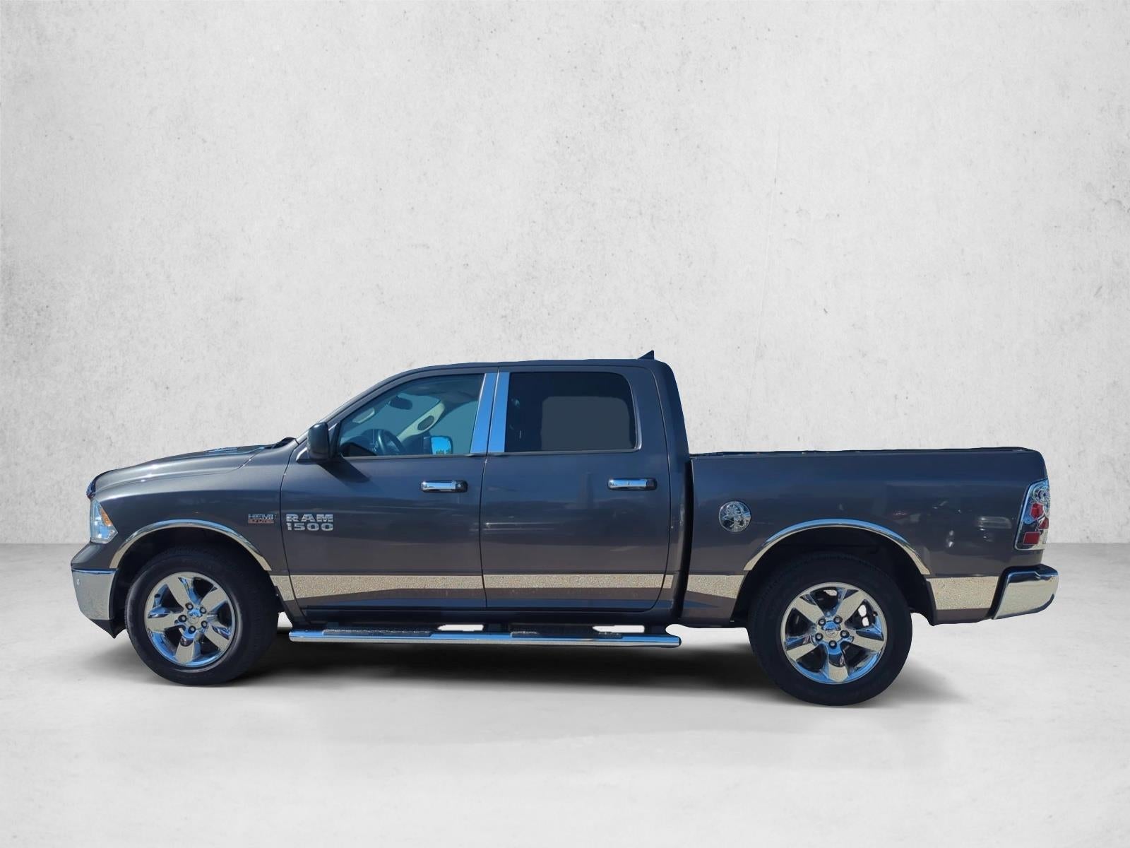 2015 RAM 1500 2WD Crew Cab 5.7 Ft Box Big Horn