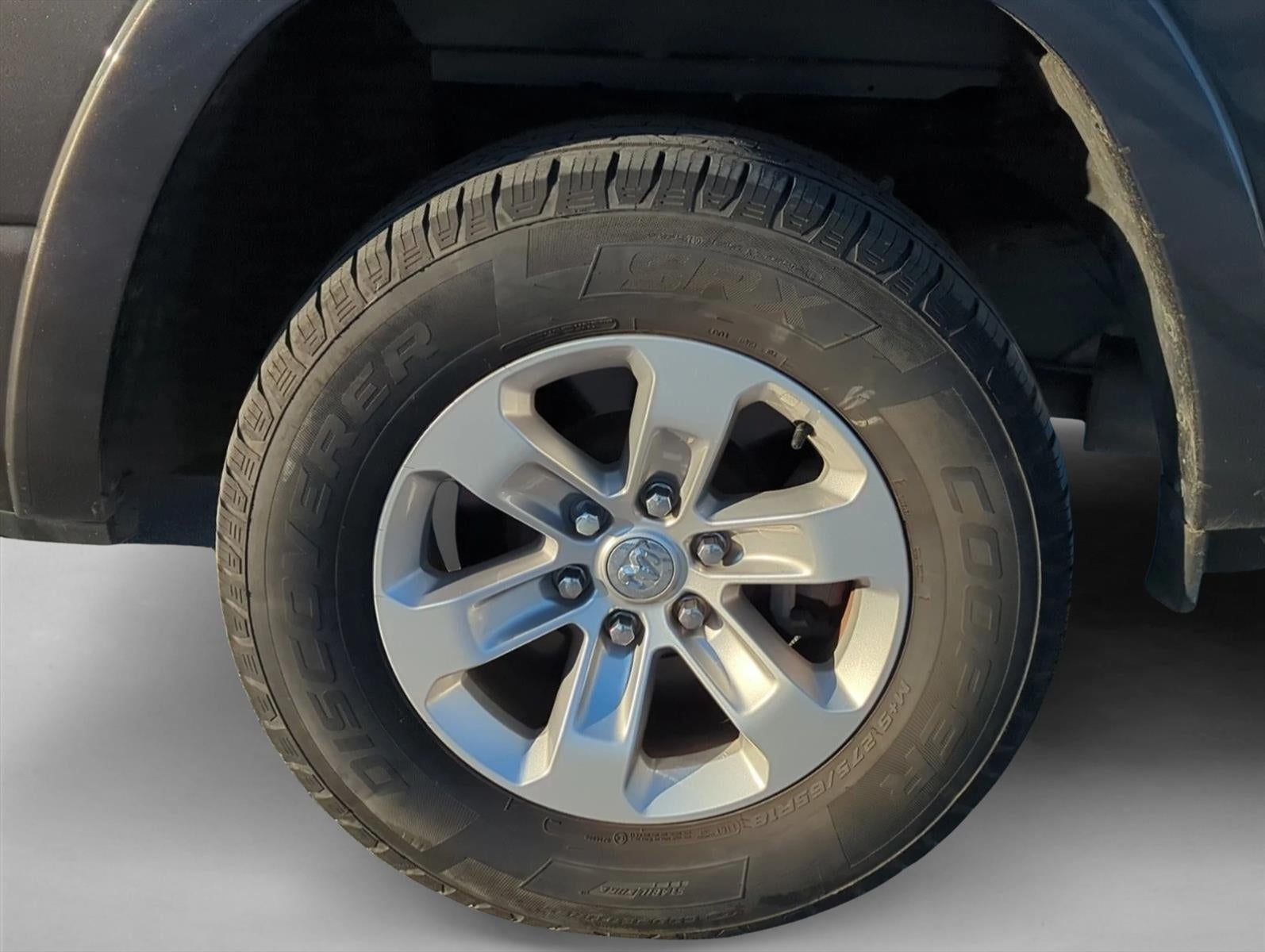 2020 RAM 1500 Laramie 4x2 Quad Cab 6'4" Box