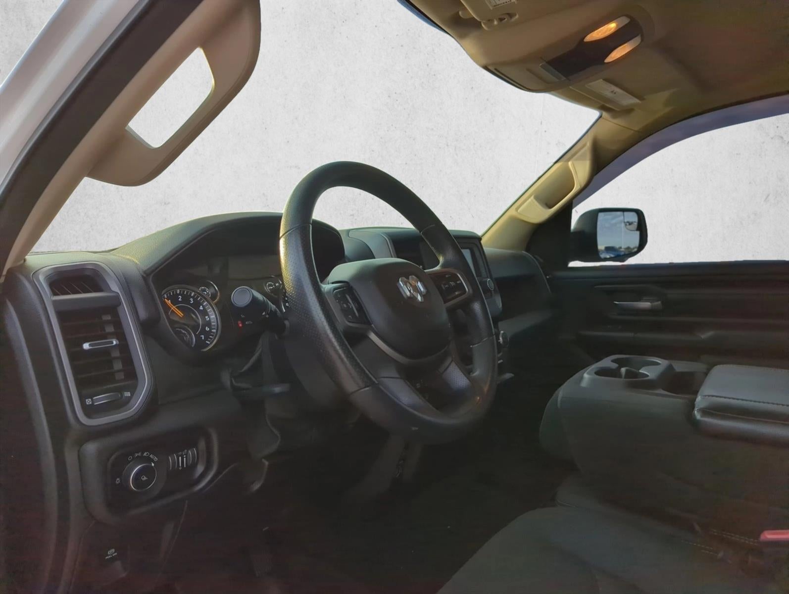 2019 RAM 1500 Tradesman 4x4 Crew Cab 5'7" Box