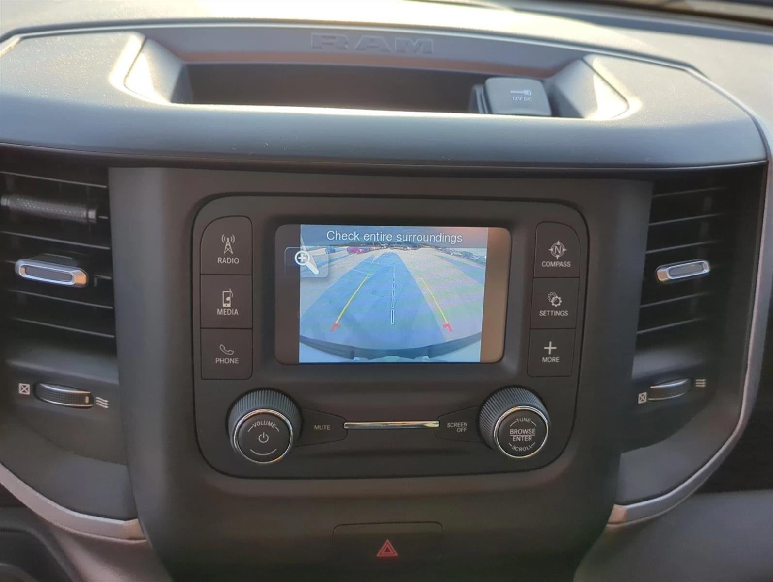 2019 RAM 1500 Tradesman 4x4 Crew Cab 5'7" Box