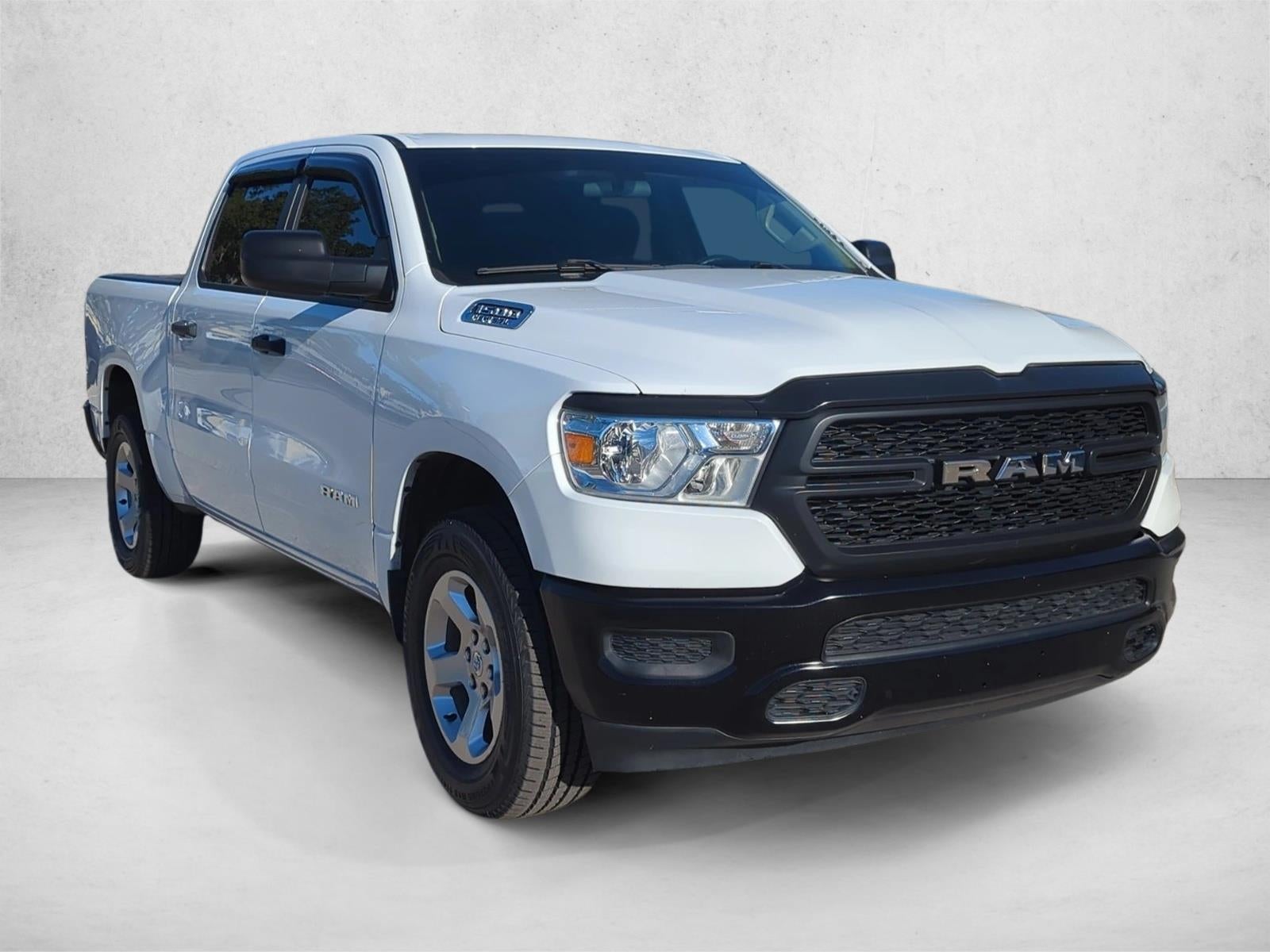 2019 RAM 1500 Tradesman 4x4 Crew Cab 5'7" Box