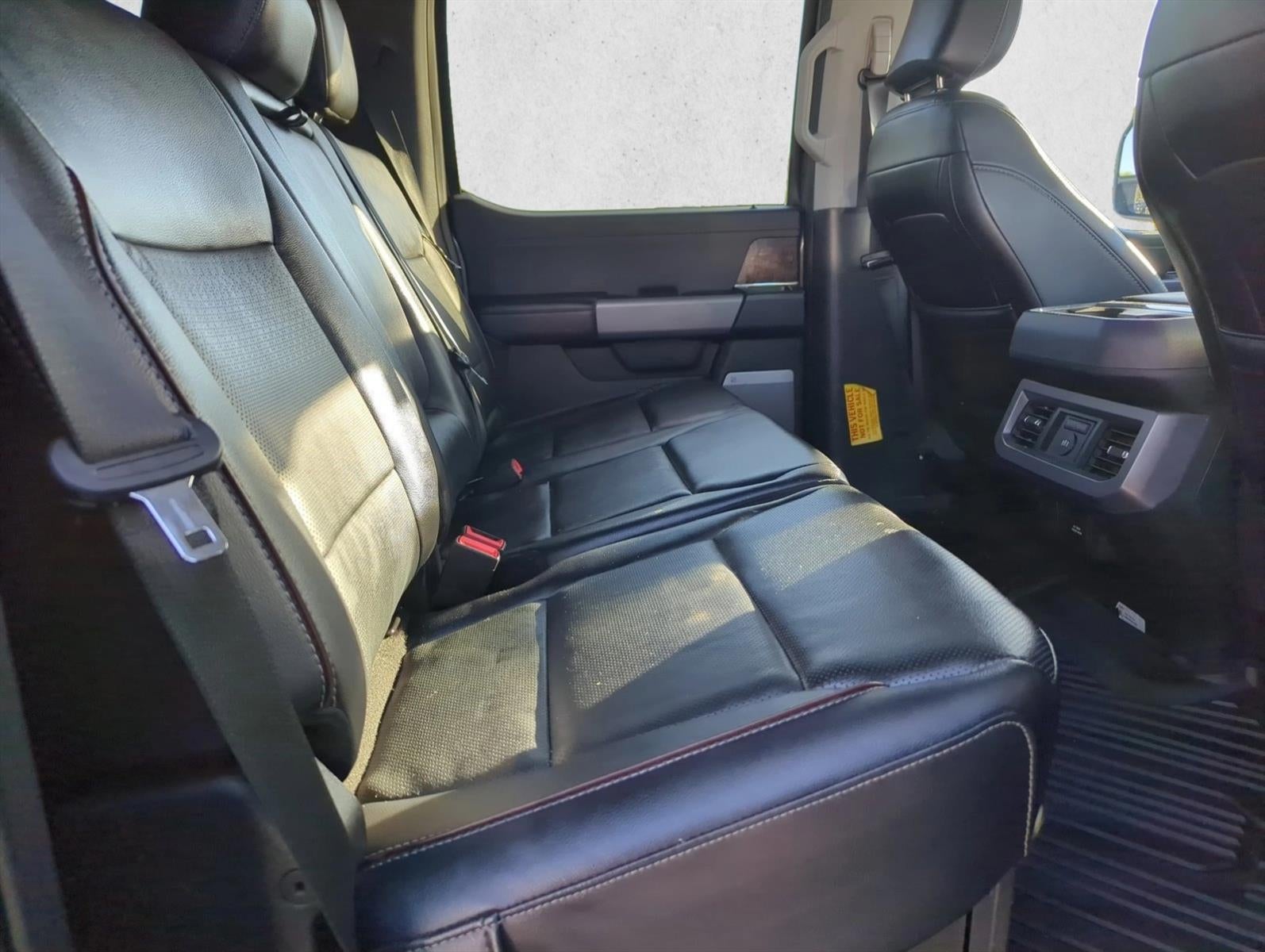 2024 Ford Super Duty F-250 SRW LARIAT 4WD Crew Cab 6.75' Box