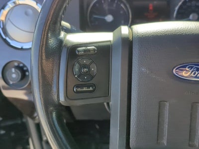 2015 Ford Super Duty F-350 DRW 4WD Crew Cab 8 Ft Box Platinum