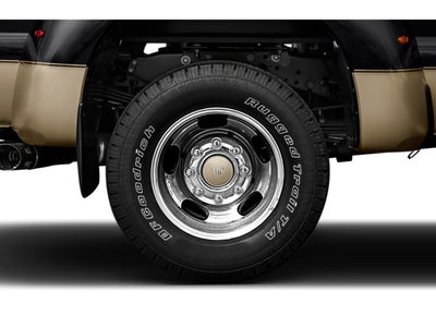 2015 Ford Super Duty F-350 DRW 4WD Crew Cab 8 Ft Box Platinum