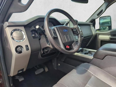 2016 Ford Super Duty F-350 DRW 4WD Crew Cab 8 Ft Box Lariat