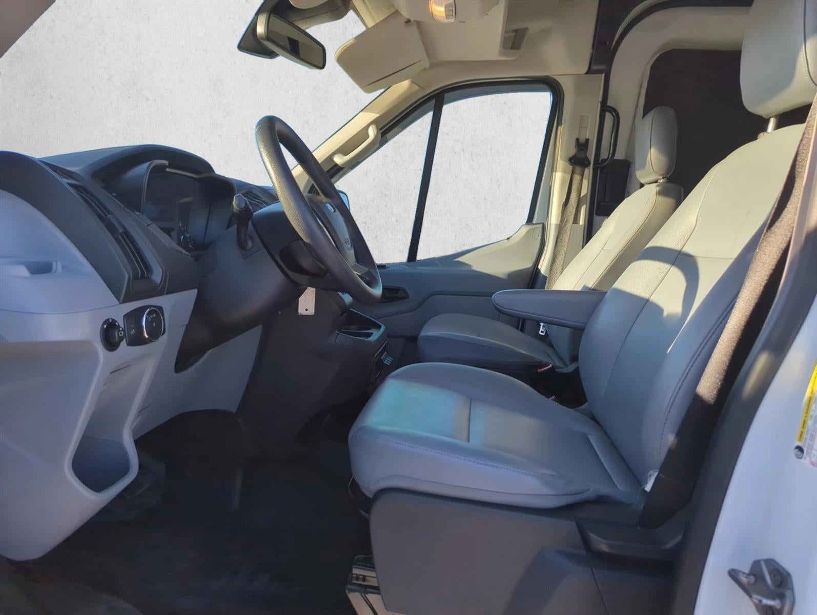 2018 Ford Transit Van T-250 148" Hi Rf 9000 GVWR Sliding RH Dr