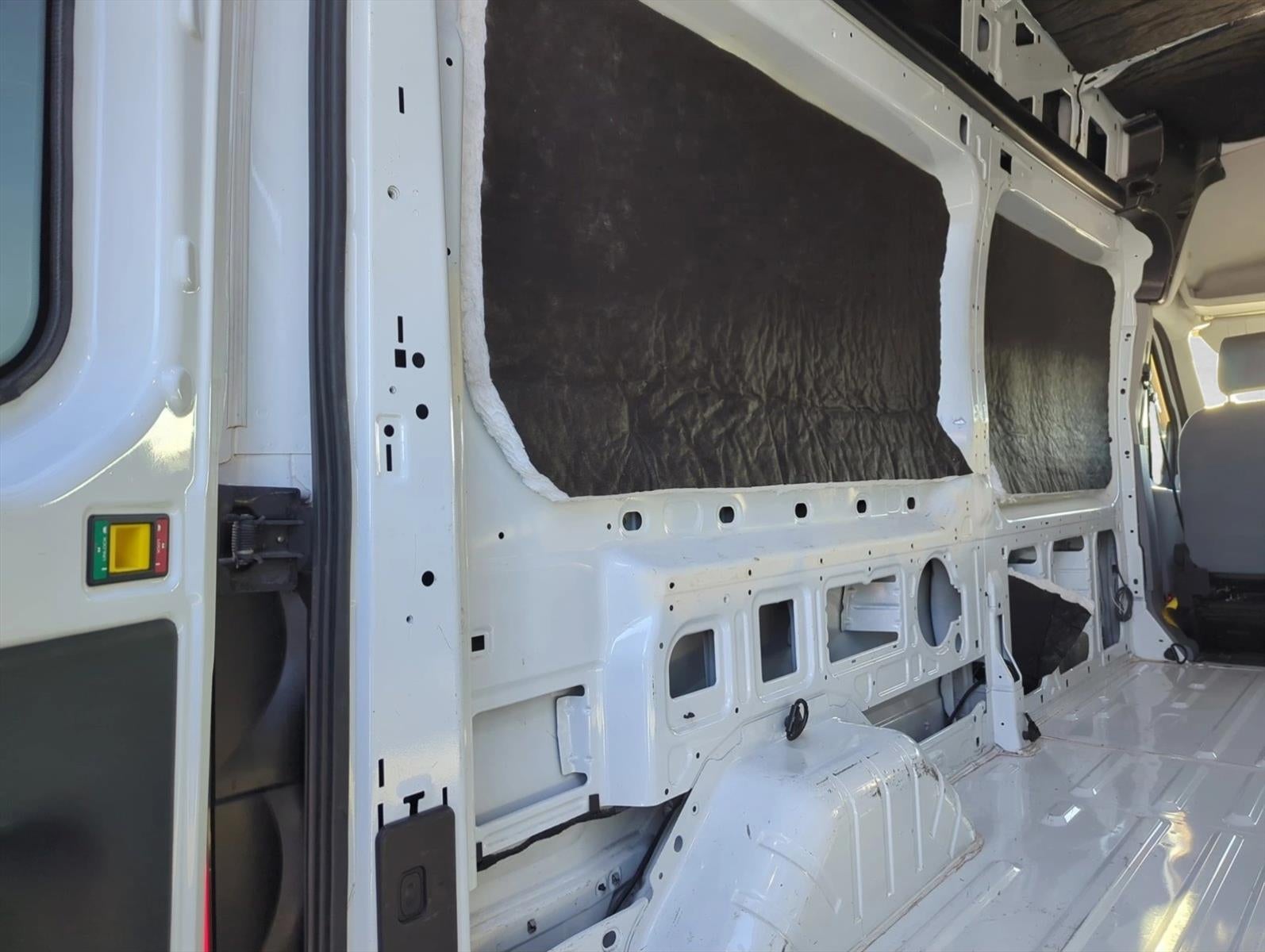 2018 Ford Transit Van T-250 148" Hi Rf 9000 GVWR Sliding RH Dr