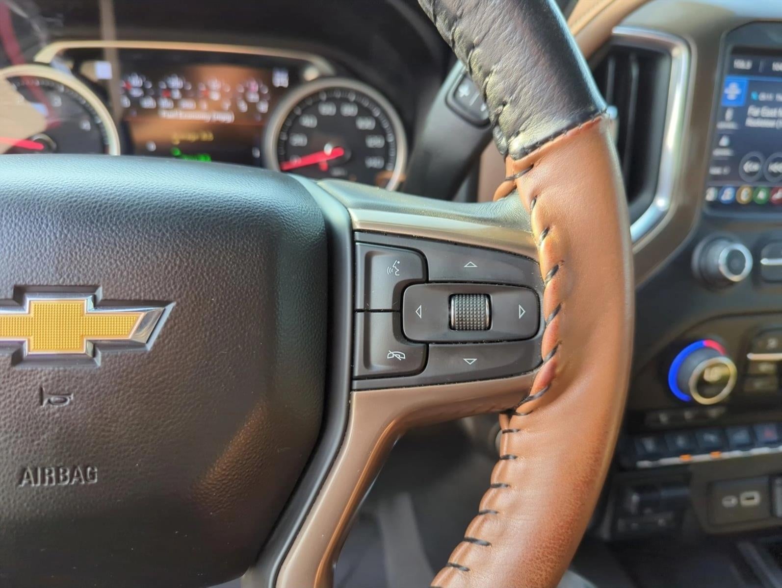 2022 Chevrolet Silverado 3500 HD Crew Cab Long Box 4-Wheel Drive High Country