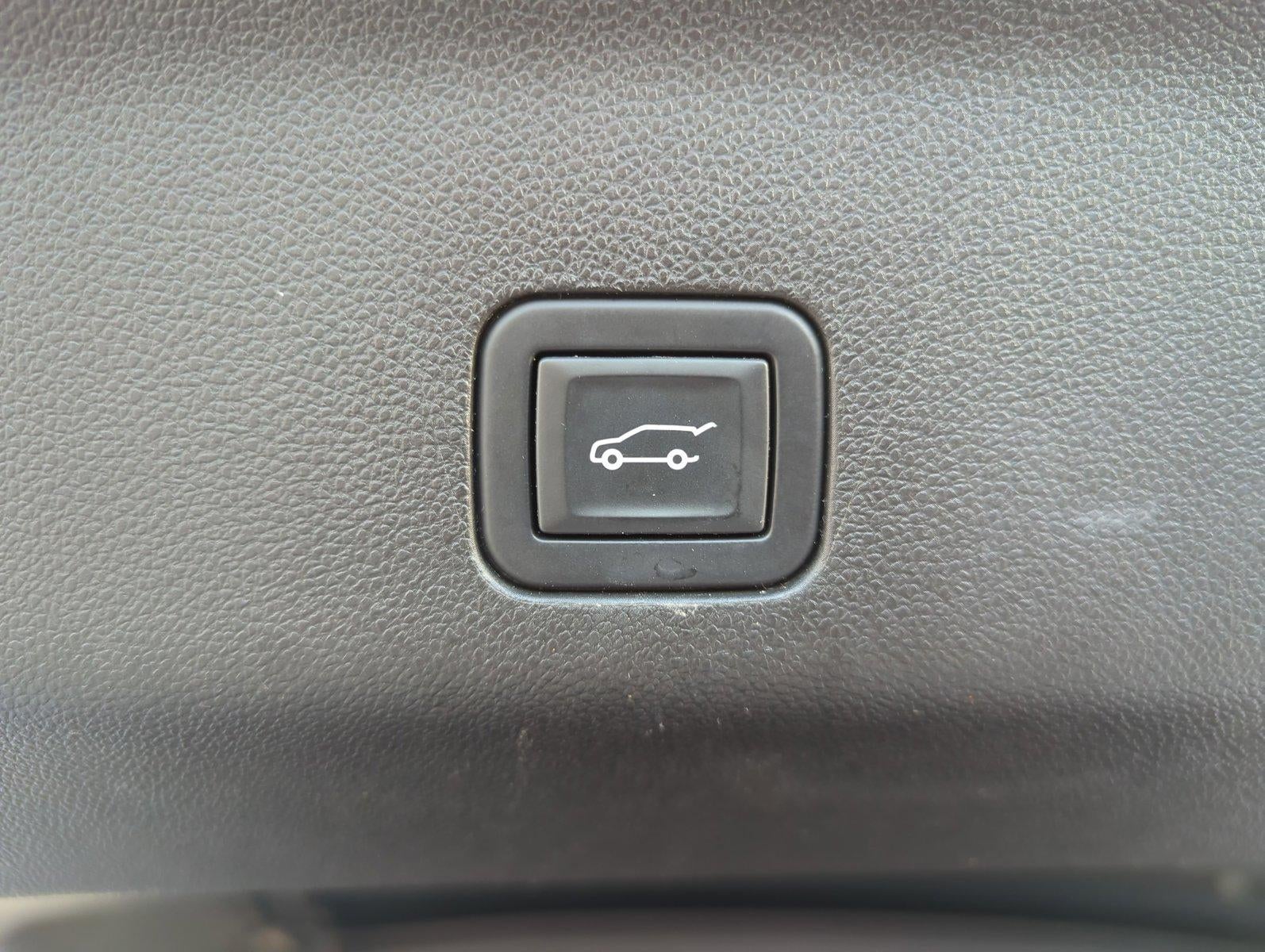 2023 GMC Yukon 4WD 4dr AT4
