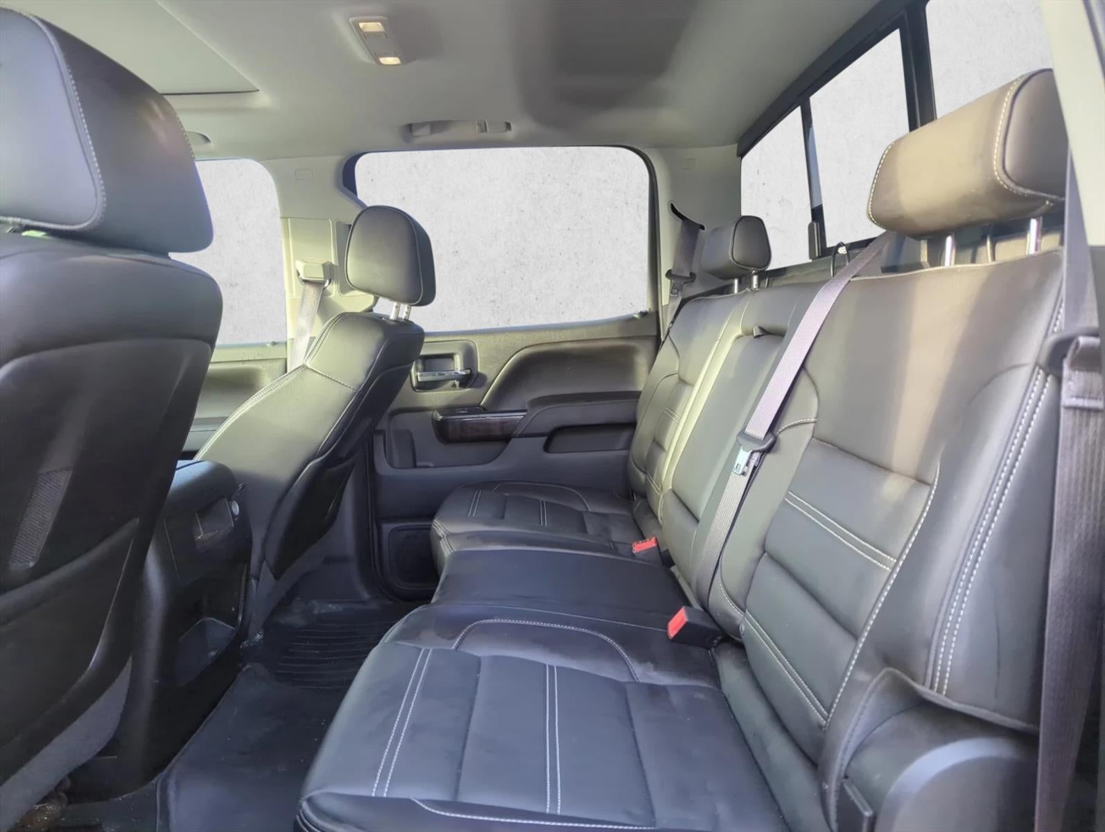 2015 GMC Sierra 2500HD available WiFi Crew Cab Standard Box 4-Wheel Drive Denali