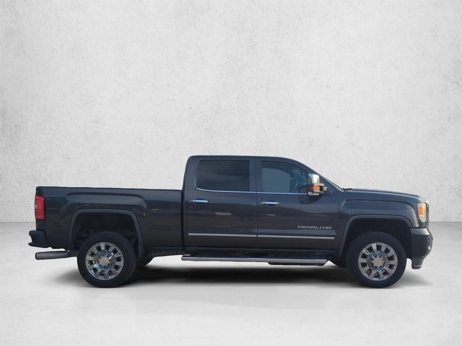 2015 GMC Sierra 2500HD available WiFi Crew Cab Standard Box 4-Wheel Drive Denali