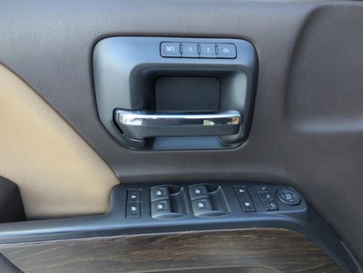 2017 GMC Sierra 3500HD Crew Cab Long Box 4-Wheel Drive Denali