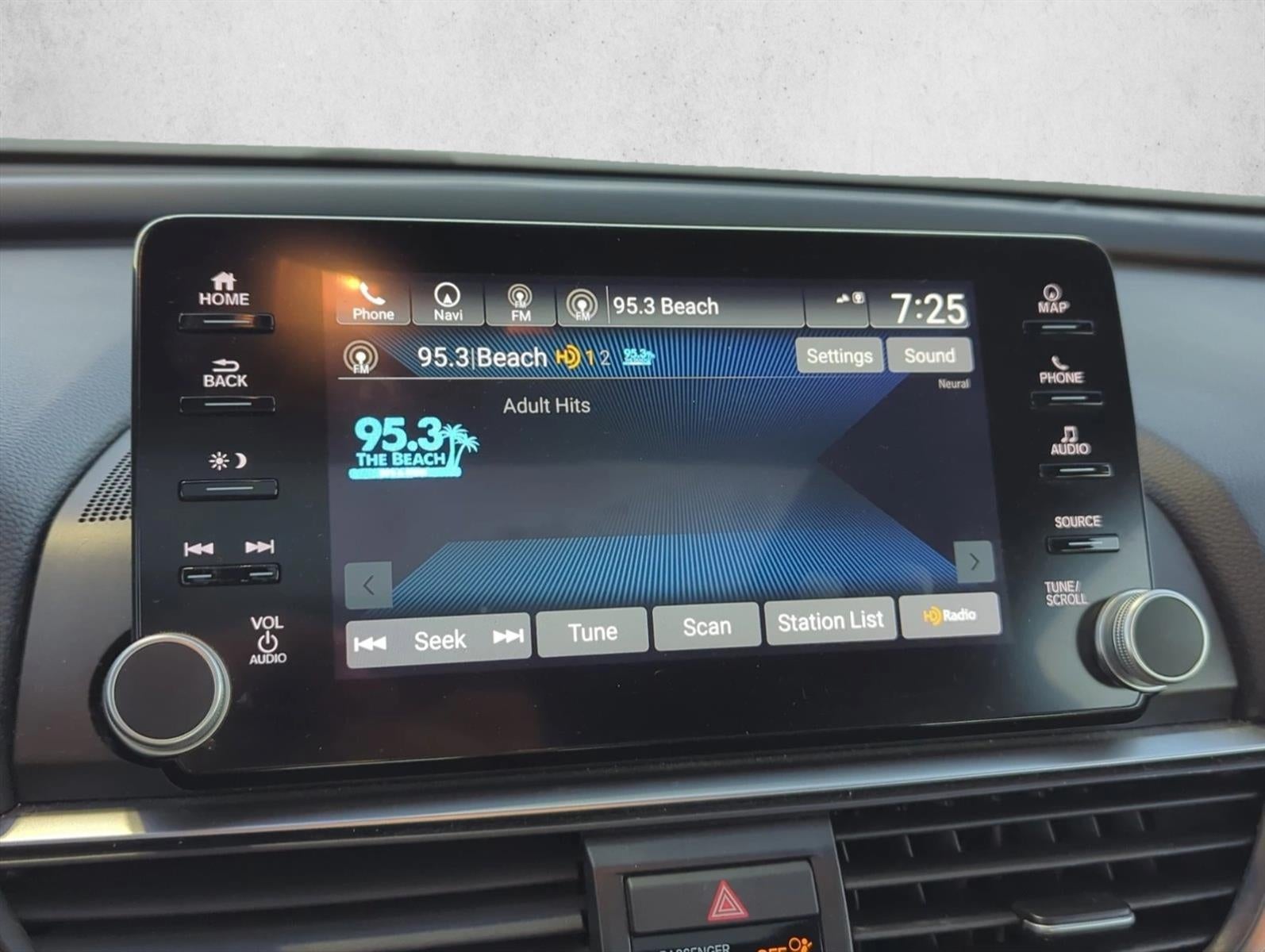 2020 Honda Accord Hybrid Touring Sedan