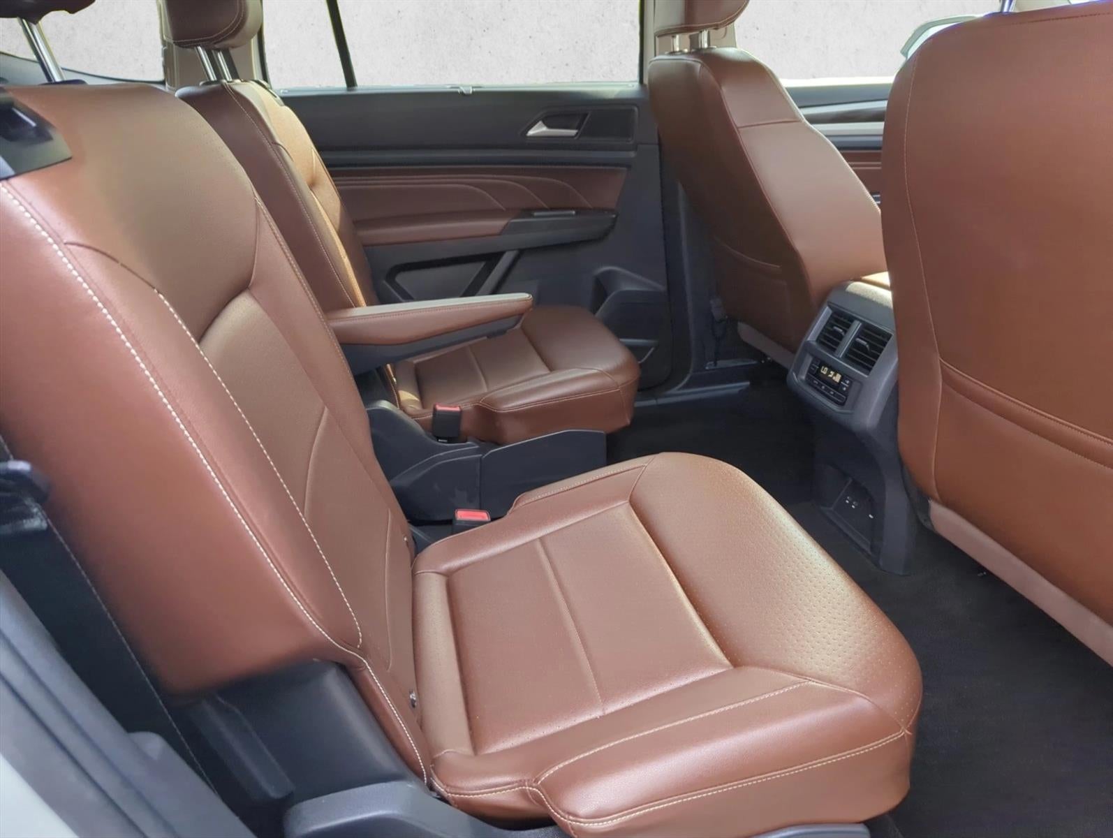 2023 Volkswagen Atlas 3.6L V6 SE w/Technology FWD