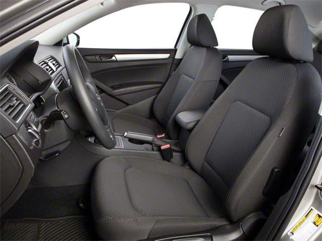 2012 Volkswagen Passat 4dr Sdn 2.5L Manual SE PZEV