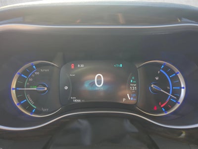 2022 Chrysler Pacifica Hybrid Limited FWD