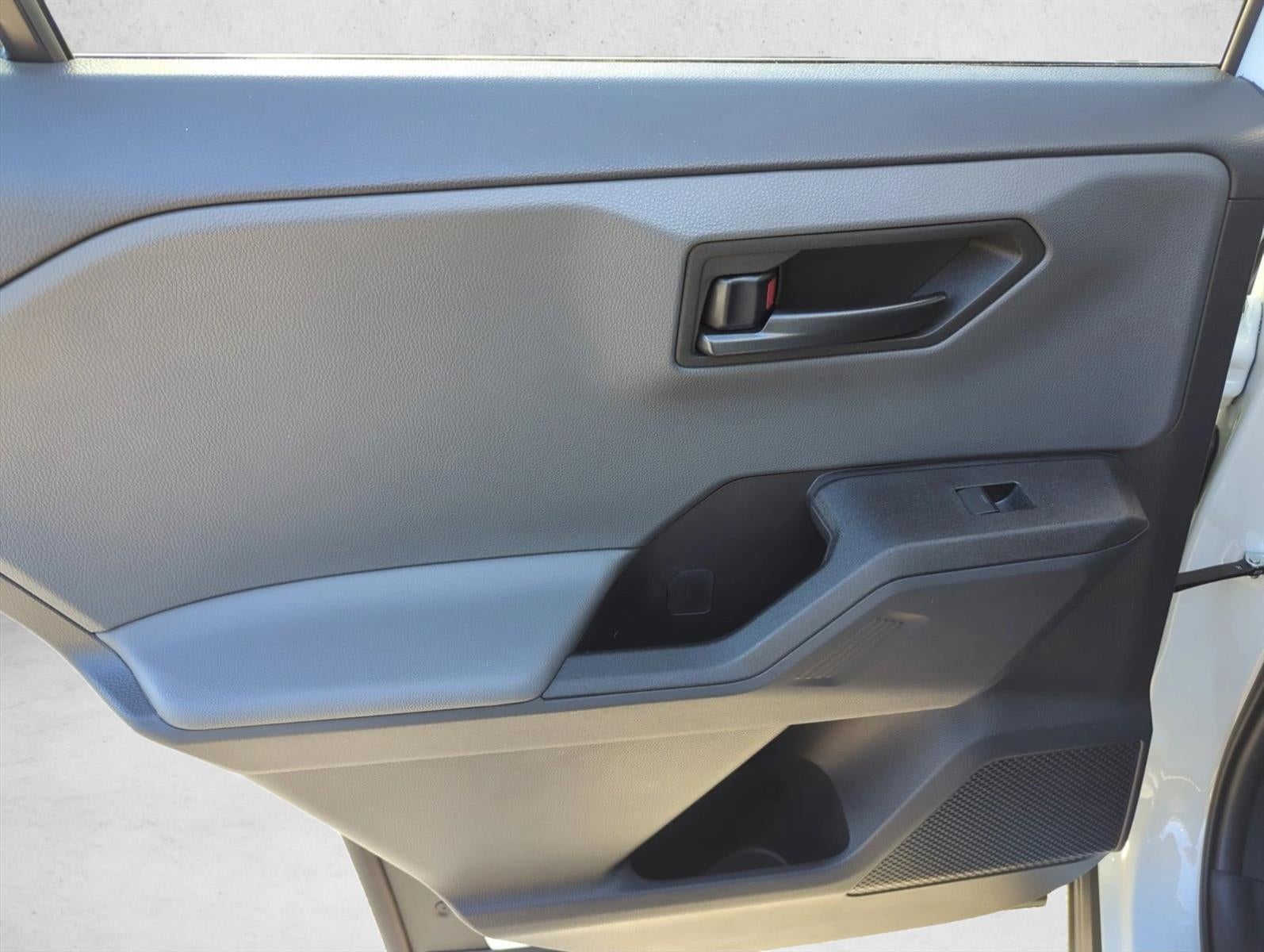 2026 Toyota RAV4 LE FWD (Natl)