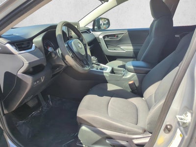 2021 Toyota RAV4 LE FWD (GS)