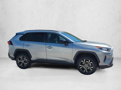2021 Toyota RAV4 LE FWD (GS)