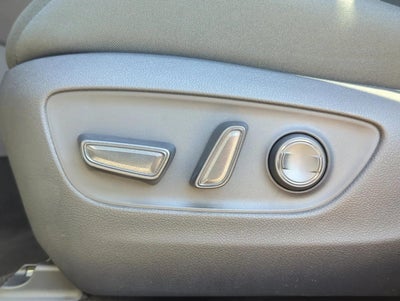 2025 Toyota RAV4 XLE FWD (GS)