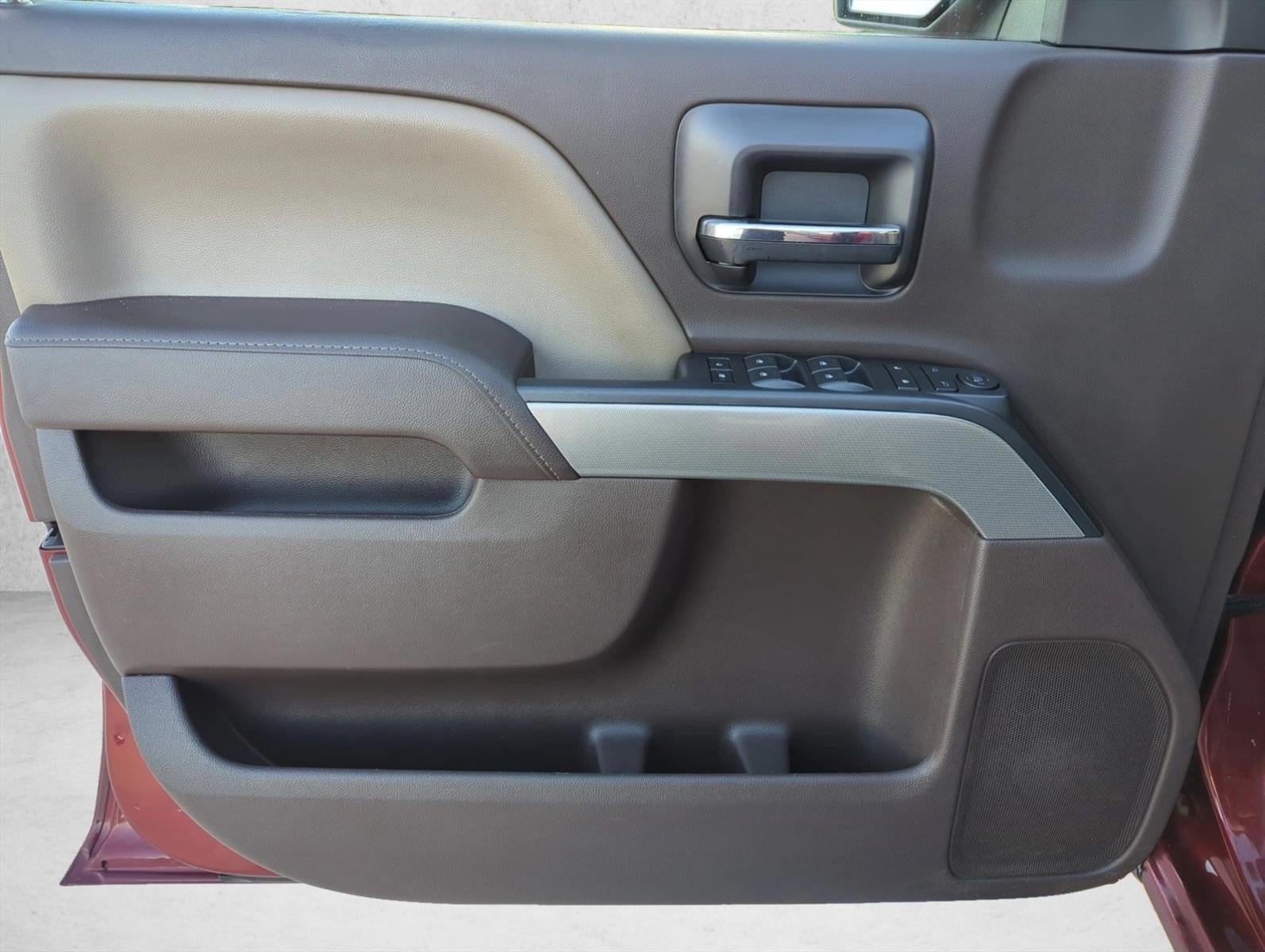 2017 Chevrolet Silverado 1500 Crew Cab Short Box 4-Wheel Drive LT Z71