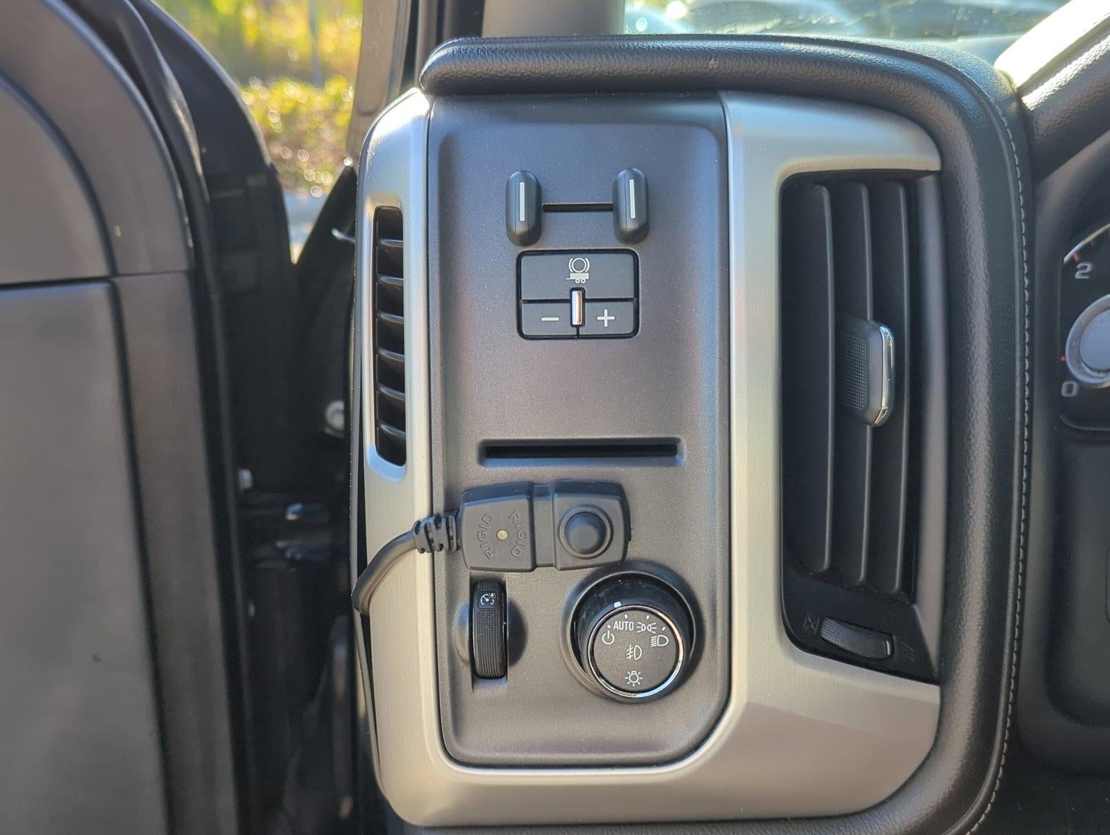 2014 GMC Sierra 1500 Crew Cab Standard Box 2-Wheel Drive SLE