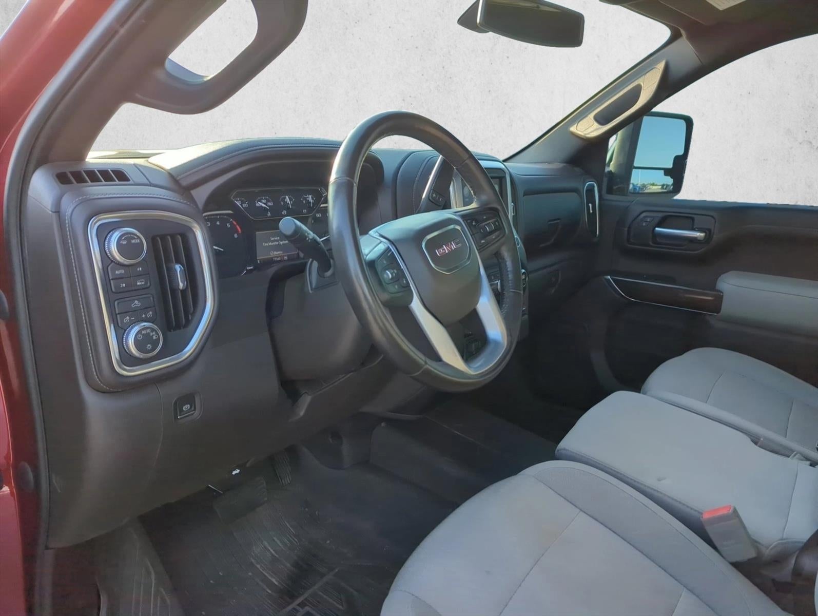 2021 GMC Sierra 1500 Crew Cab Short Box 4-Wheel Drive SLE