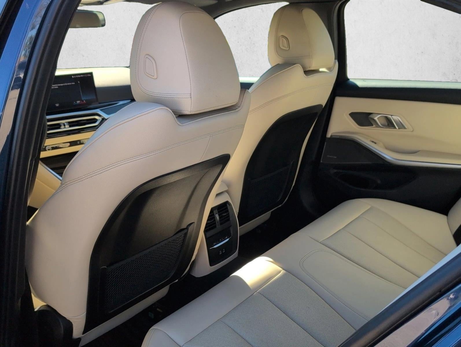 2023 BMW 330e Plug-In Hybrid