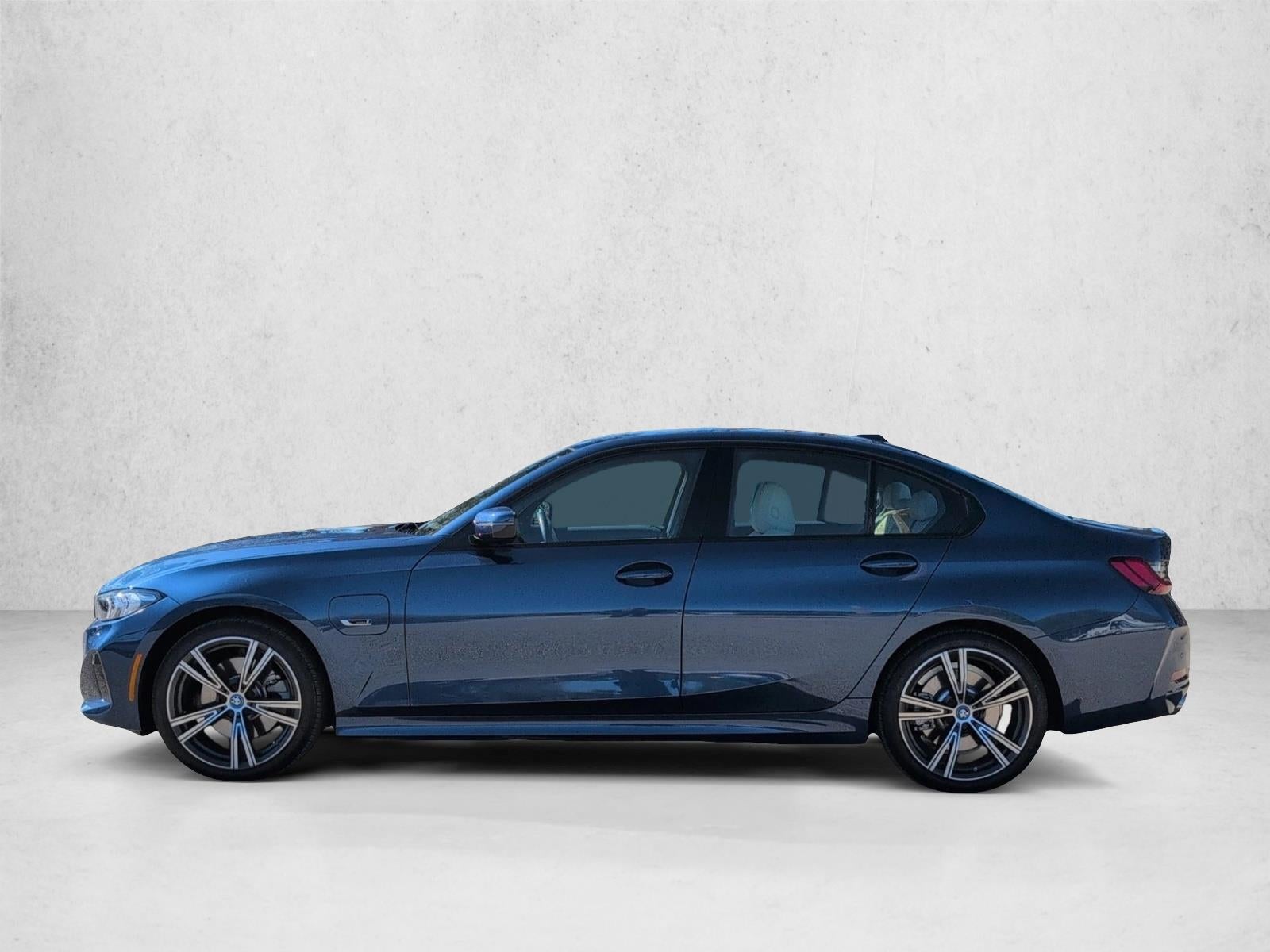 2023 BMW 330e Plug-In Hybrid